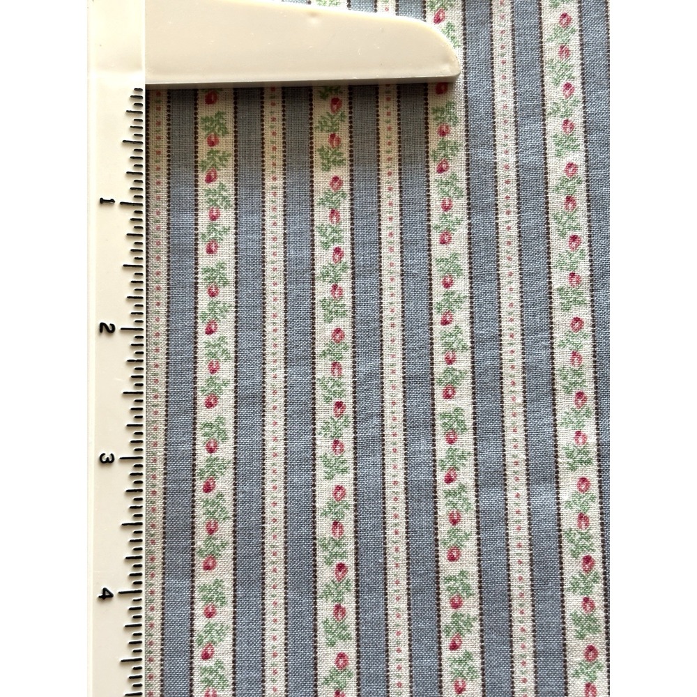 Vtg Ameritex Country Classics Fabric 2 Yds x 45 Blue Ticking Stripe Rosebud Prim